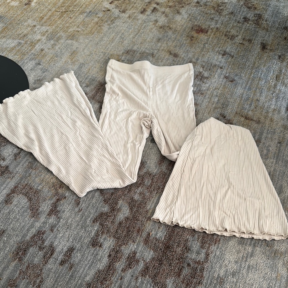 La Hearts Cream Ribbed Pants & Skirt Set